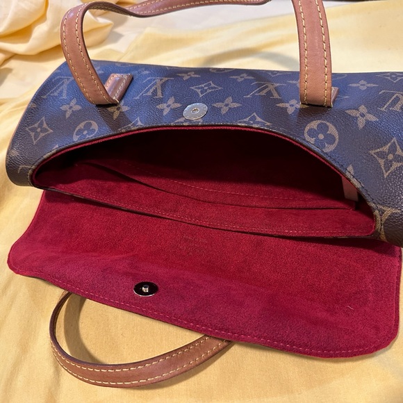 ❤️FREE Louis Vuitton Wallet with EXCLUSIVE AUTHENTIC SONATINE Louis Vuitton BAG - Picture 7 of 13